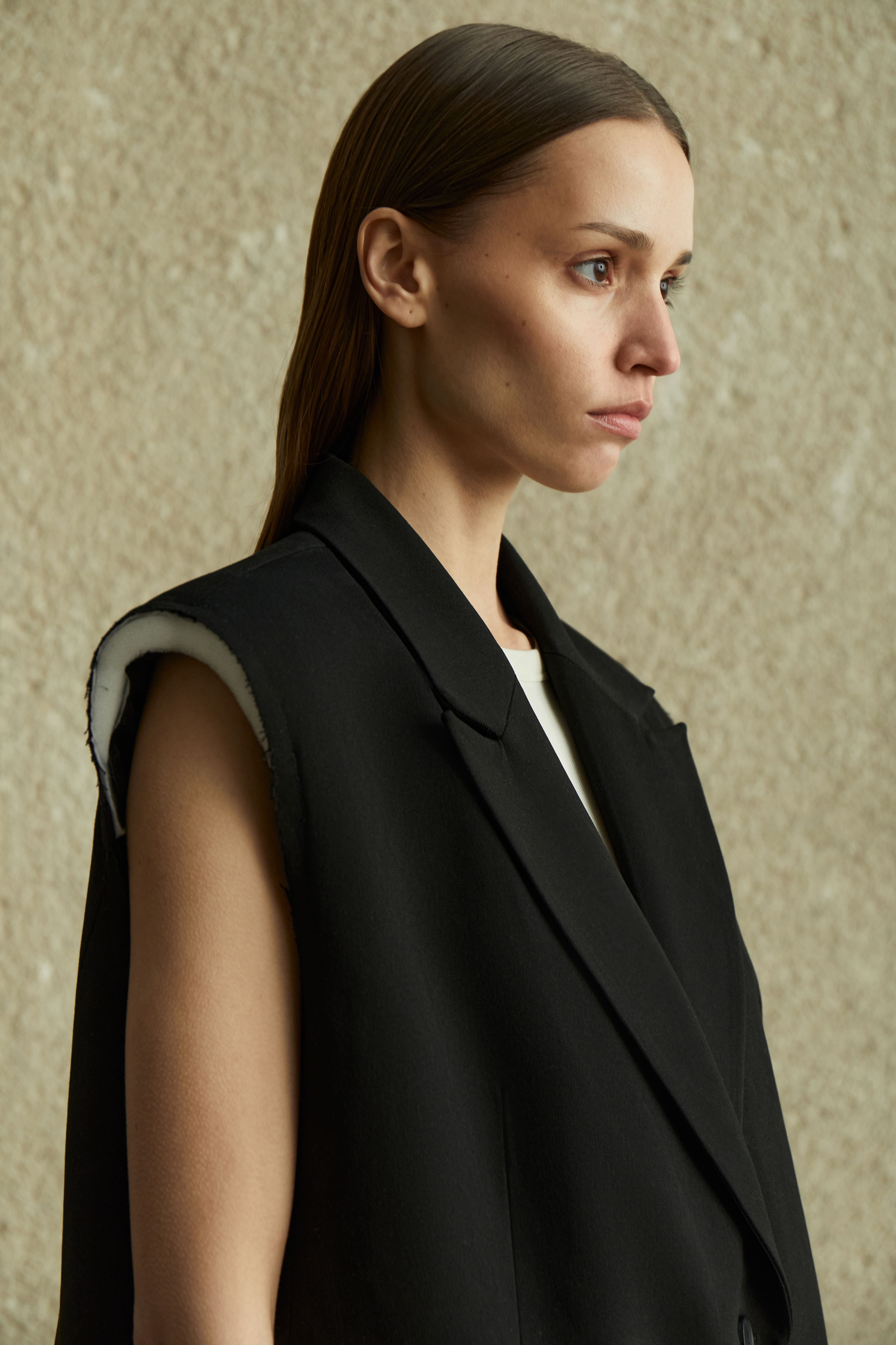 Deconstructed Lengthened Vest - Black | COOSH