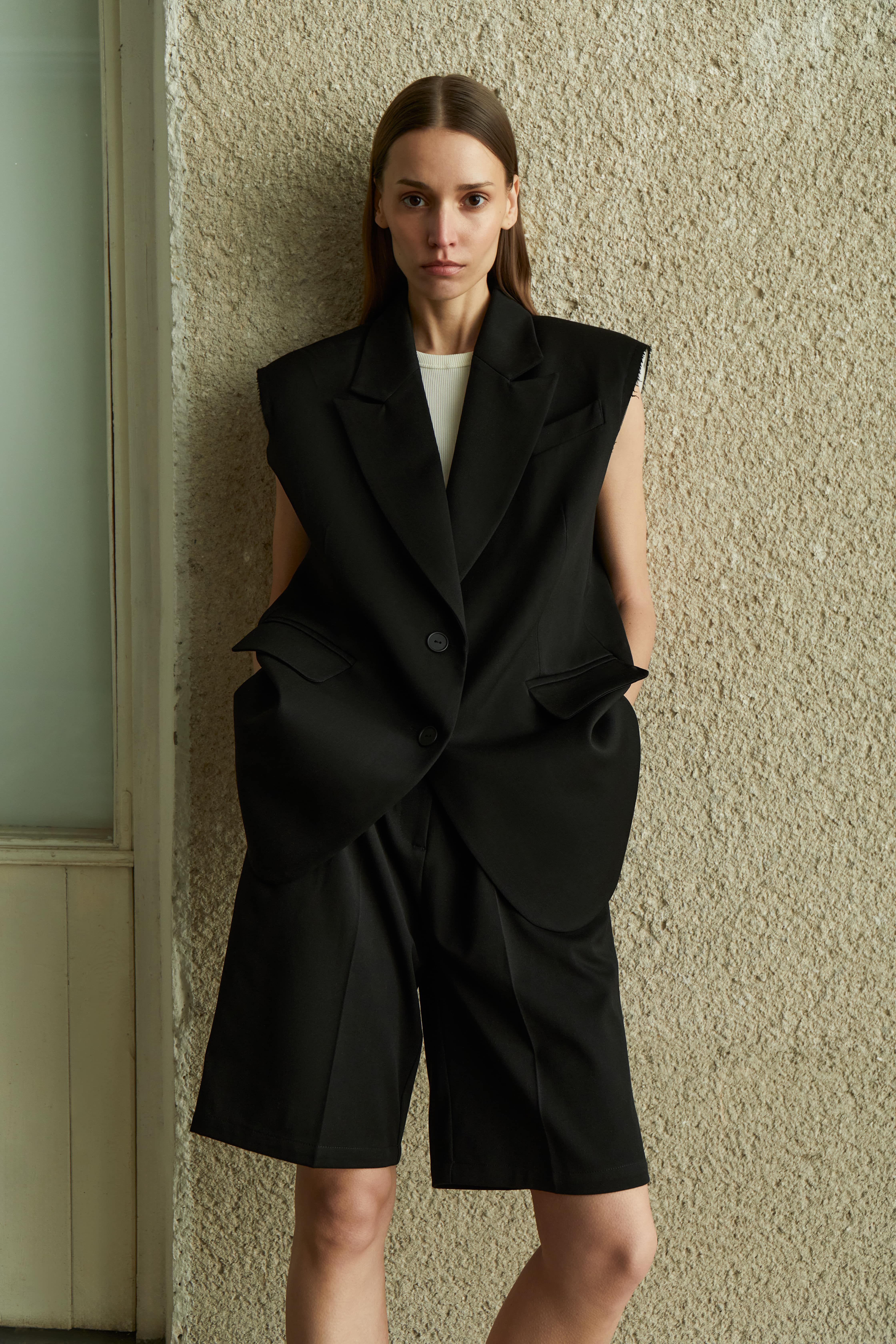 Deconstructed Lengthened Vest - Black | COOSH