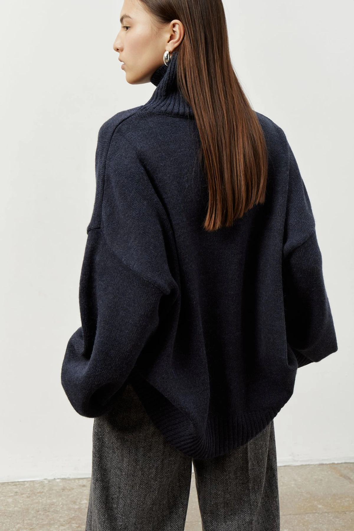 AMI Wool Blend Turtleneck Oversize Sweater