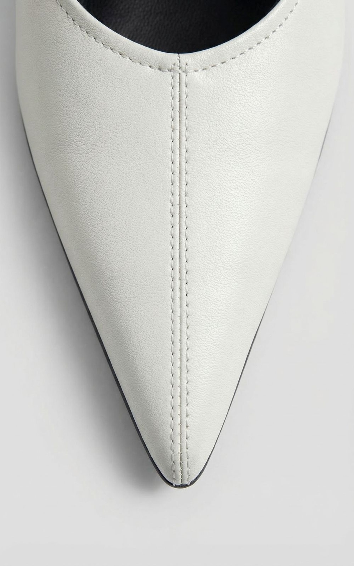 Pointed-Toe Wedge Pumps CECILE