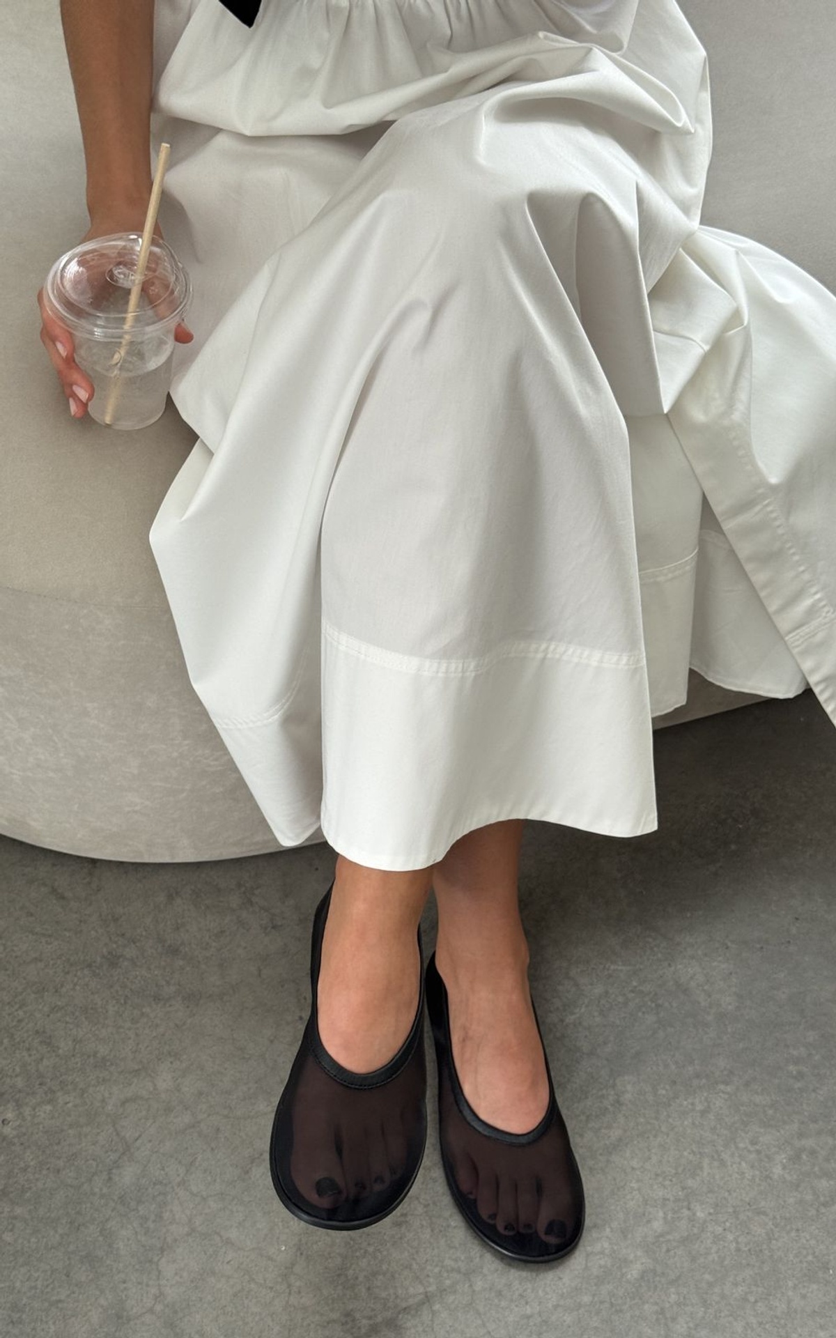Round Toe Translucent Mesh Ballet Flats