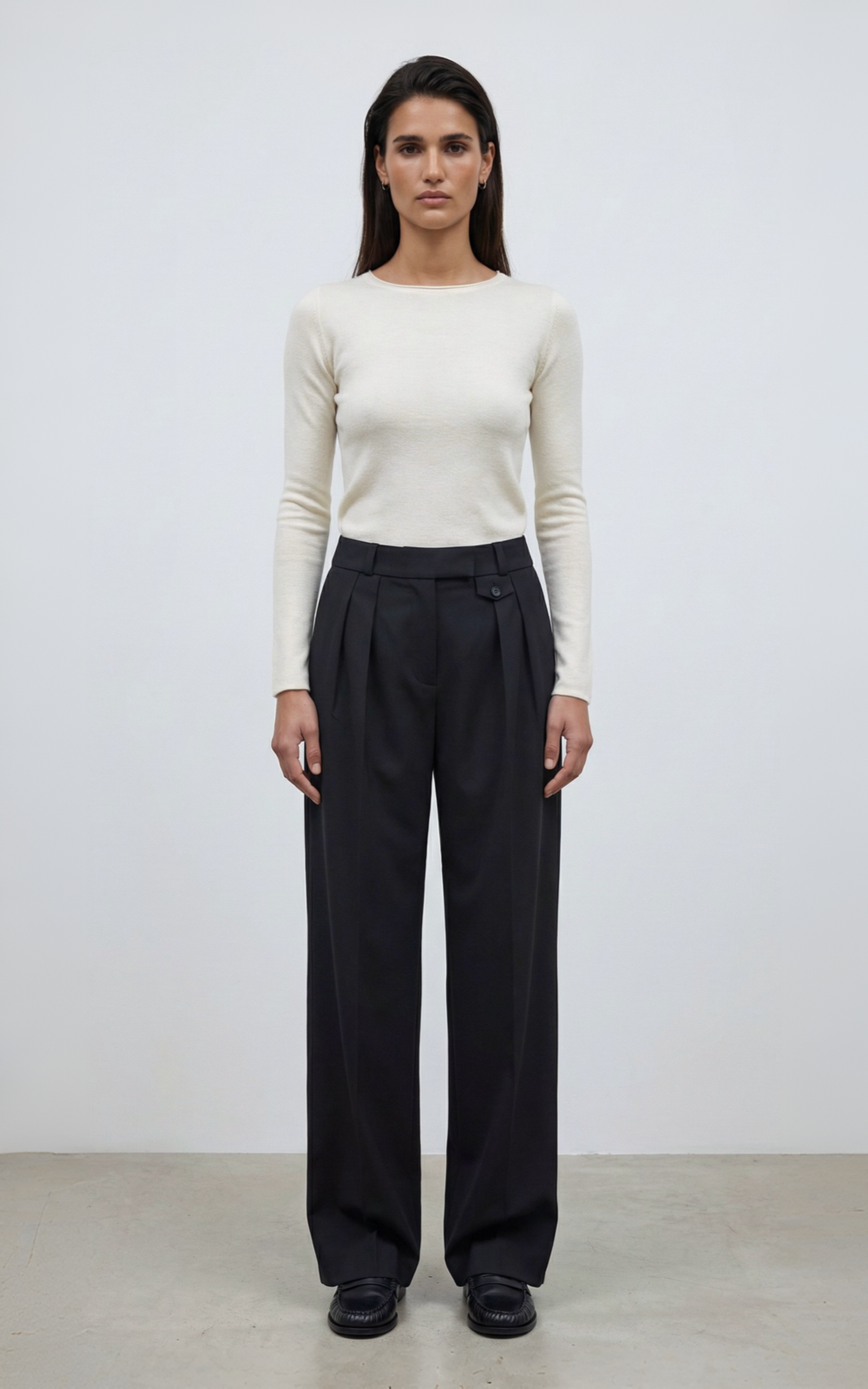 Лонгслів базовий трикотажний із круглою горловиною