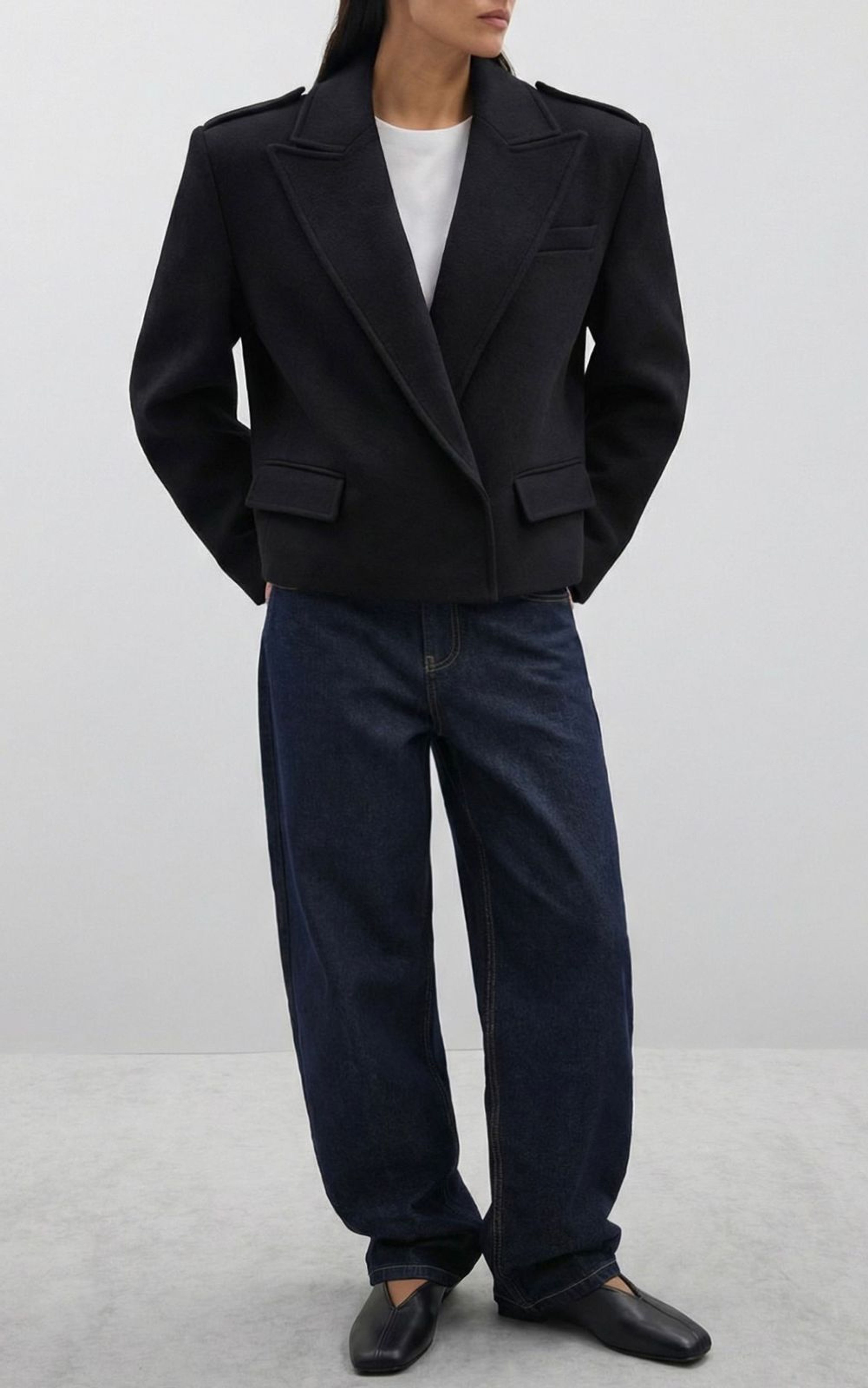 ARISS Cropped Woolen Coat