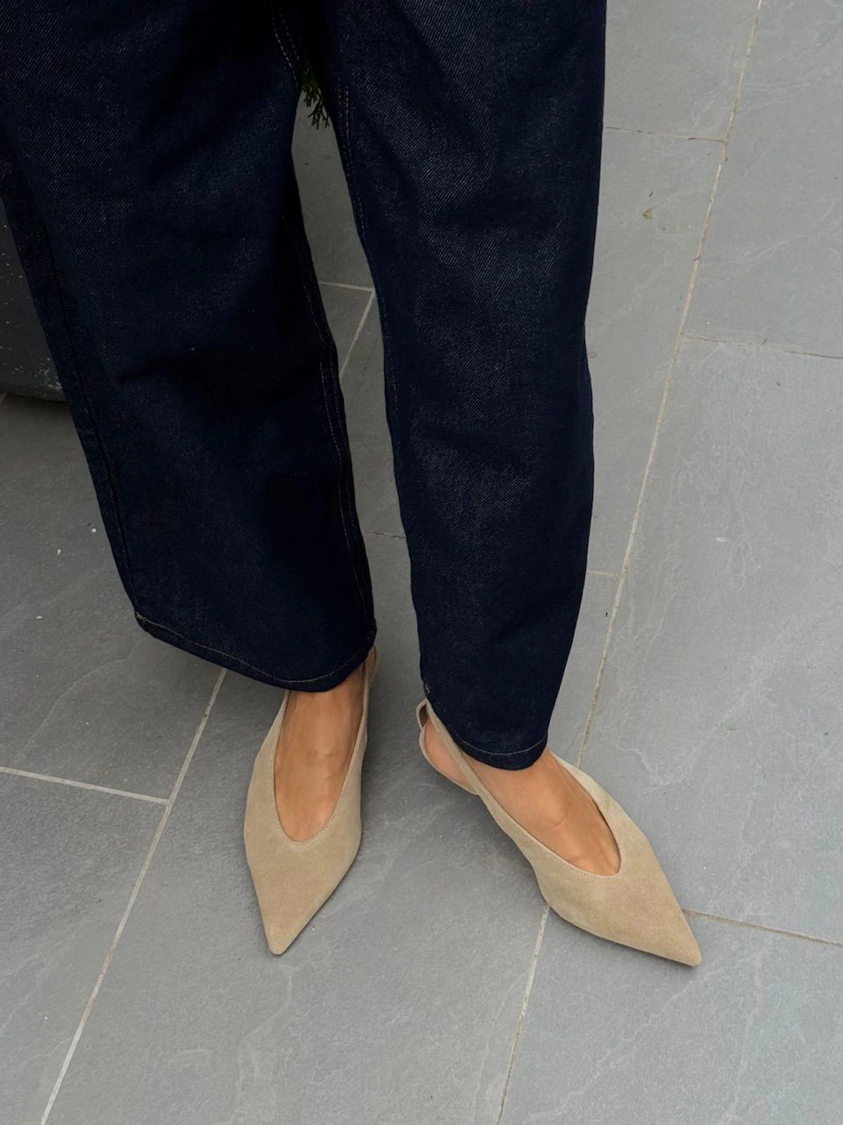 CONSTANCE Suede Slingbacks with Pointed Toe
