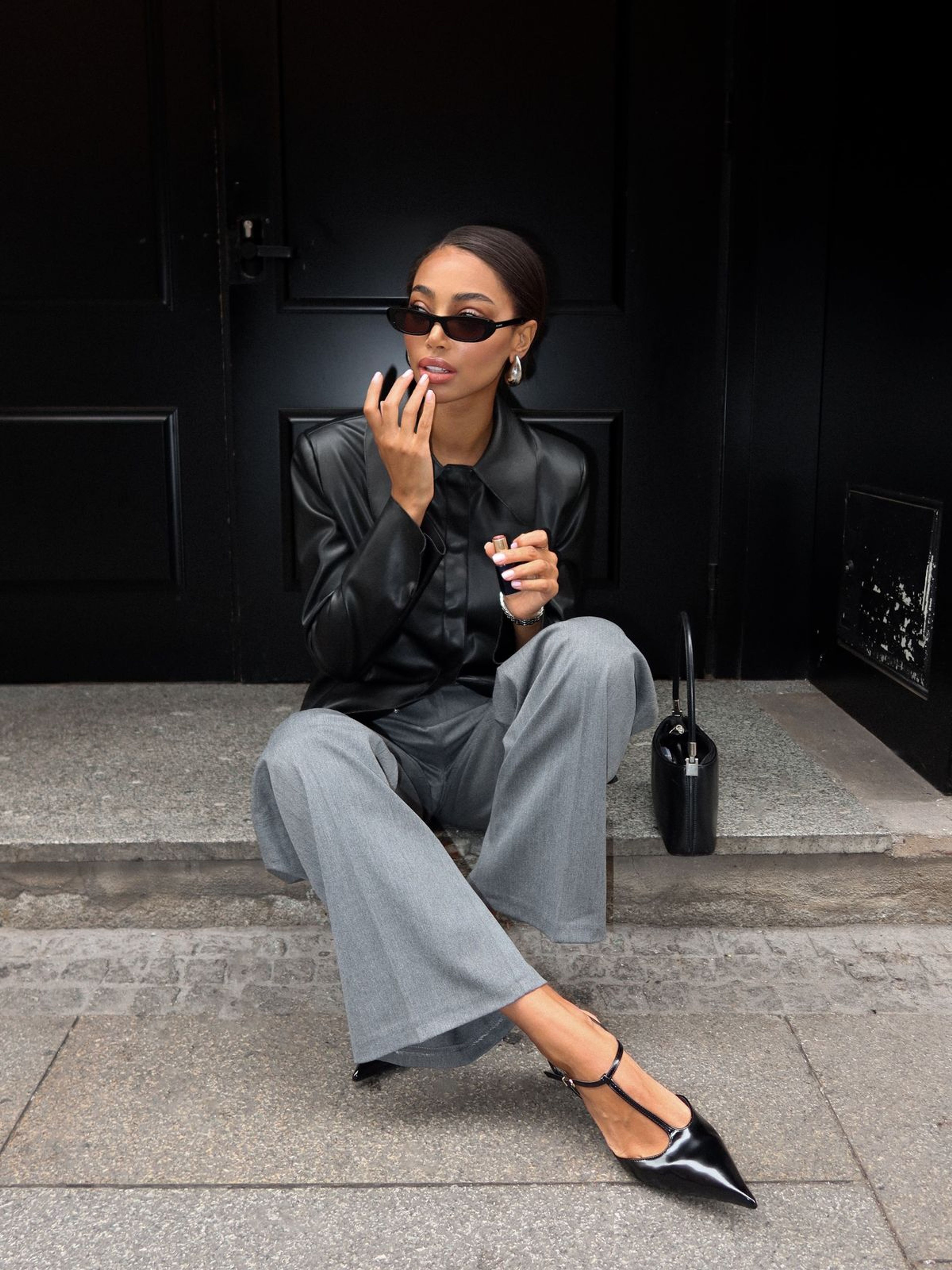 Sylwetkowa Koszula SAGE z Gładkiej Ekoskóry