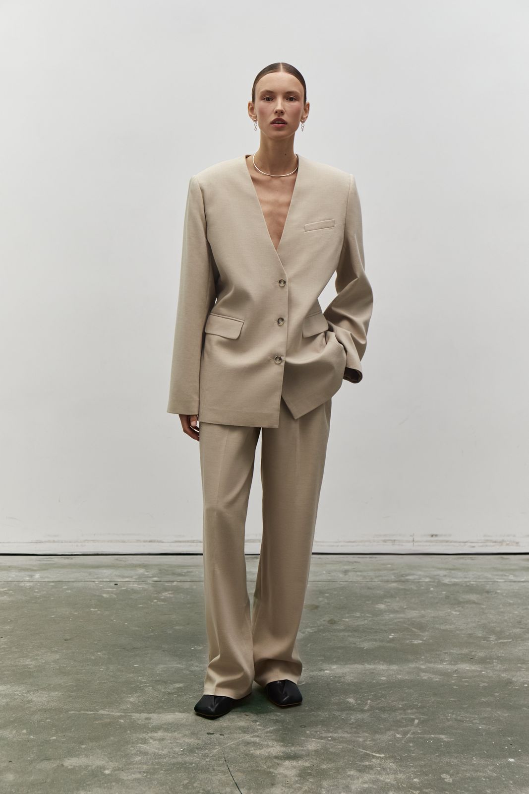 Her lip to - beige / Cordelle Belted Twill Blazerの通販 by H's  shop｜ハーリップトゥならラクマ