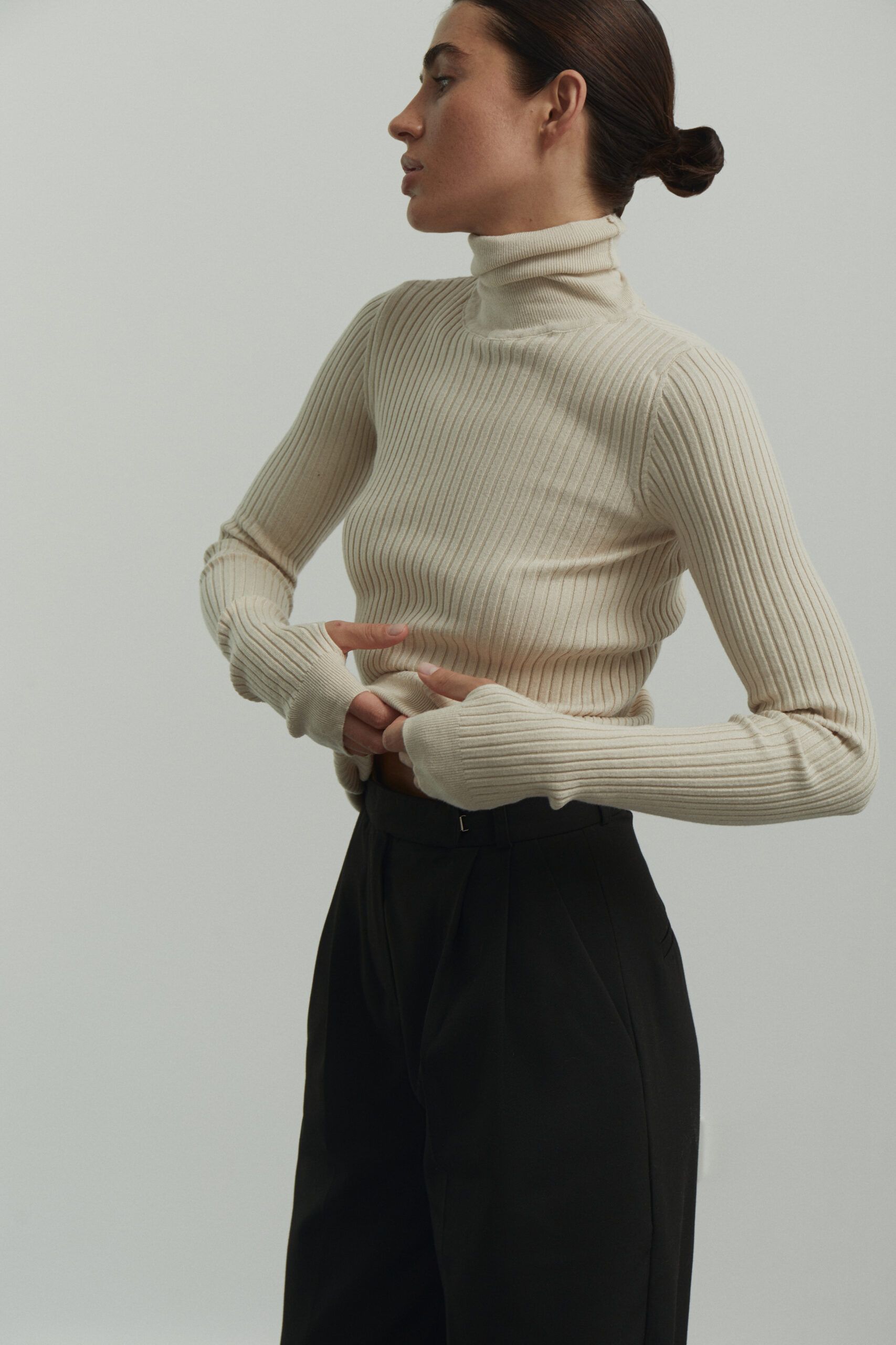 [COSYHARU公式]muscle-fit raglan ribbed knitwear muscle-fit raglan ribbed knitwear - COSYHARU | 60% - Asian